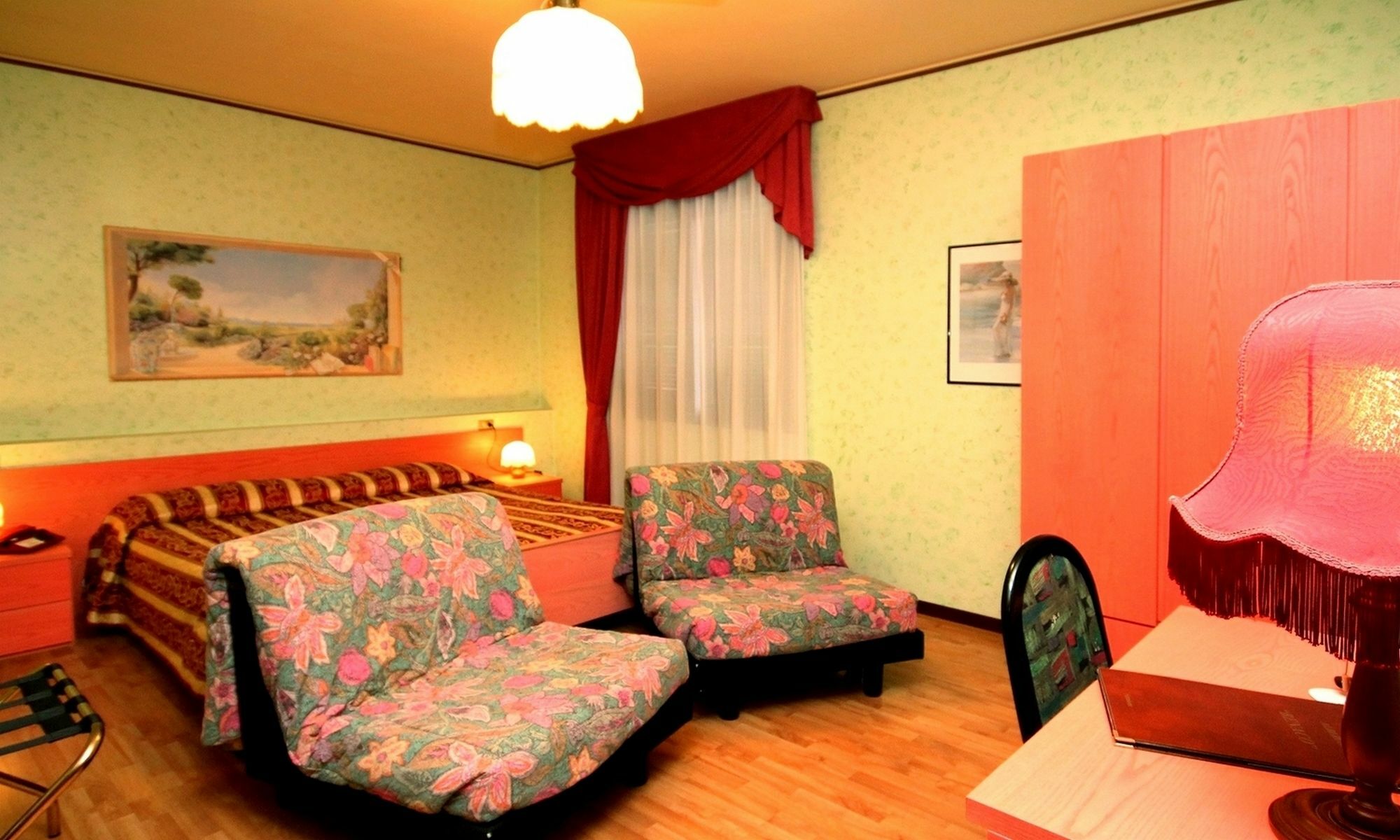Hotel Benaco Sirmione Exterior photo